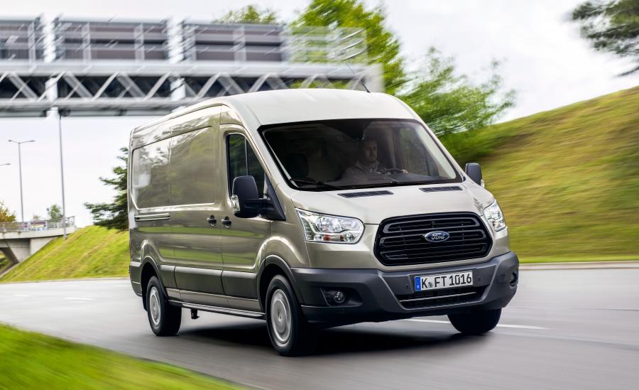  Ford Transit EcoBlue 2016 года  (фото 1 из 19)